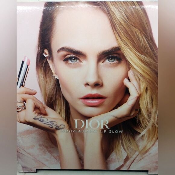 Dior Acrylic Store Display Christian Dior Lip Art Beauty Home 2 Sided - Picture 3 of 10